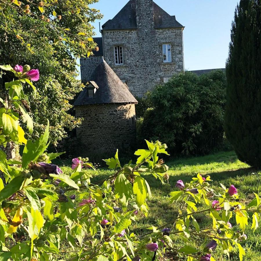 Chateau Isigny, Ideal Pour Les Familles Avec Enfants Et Les Animaux De Compagnie, Situe A Proximite Du Mont Saint-Michel Kültér fotó